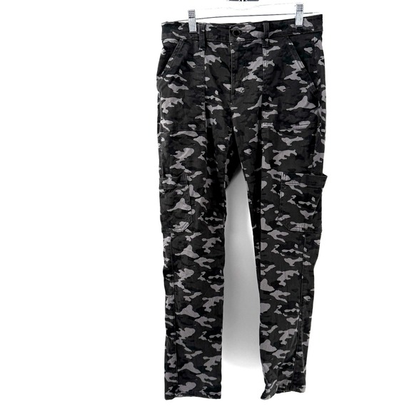 Banana Republic Denim - Sloan Womens Camo Utility by Banana Republic stretch Jeans size 4‎ Olive Camo